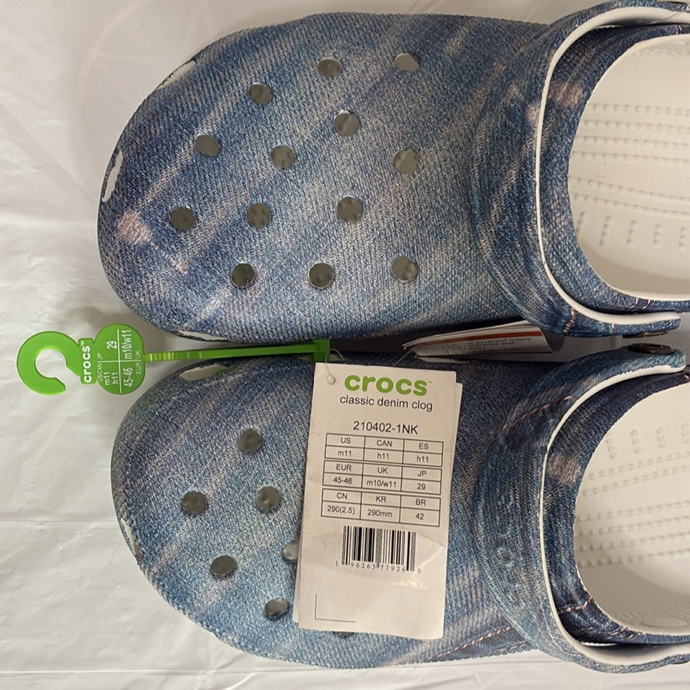 Crocs classic denim clog Unisex M10/W11 - Picture 2 of 9